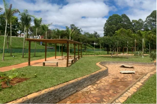 Paisagismo — Parque do Sabiá — registro 4 da execução